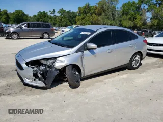 2018 Ford Focus SE with VIN 1FADP3FEXJL266584, listed as a Copart auction lot 50750755 with 33,422 mi miles and Salvage Title. Bid and sale history available at carsss.com. Image 1.