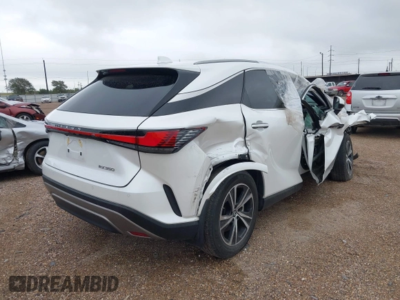 2023 Lexus RX 350 z VIN 2T2BAMBA1PC019509, wystawiony jako IAAI lot #42086133 z przebiegiem 37 861 mil mil oraz . Historia ofert i sprzedaży dostępna na DreamBid. Obrazek 4.