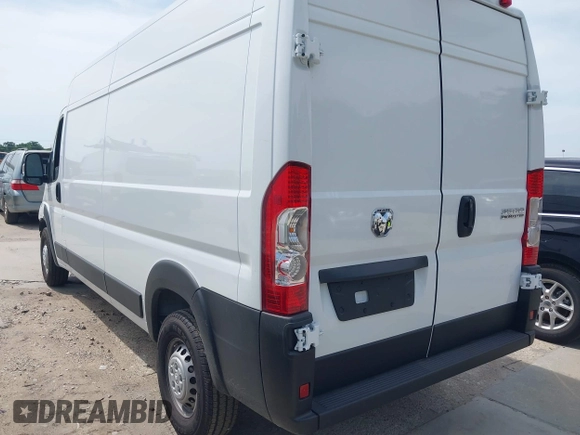 2025 Ram ProMaster Cargo with VIN 3C6MRVHG0SE545736, listed as a IAAI auction lot 42022112 with 683 mi miles and . Bid and sale history available at DreamBid. Image 3.