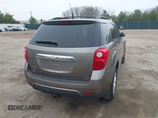 2011 Chevrolet Equinox 2LT z VIN 2CNALPEC6B6380121, wystawiony jako IAAI lot #42032258 z przebiegiem 169 828 mil mil oraz . Historia ofert i sprzedaży dostępna na DreamBid. Obrazek 4.