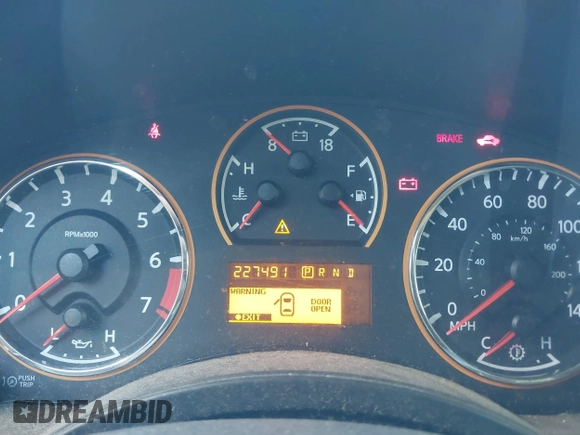2008 Nissan Titan XE with VIN 1N6BA07D18N350019, listed as a IAAI auction lot 41778182 with 227,491 mi miles. Bid and sale history available at carsss.com. Image 7.