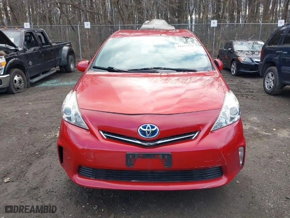 2014 Toyota Prius v Two with VIN JTDZN3EU8EJ003297, listed as a IAAI auction lot 41677576 with 117,180 mi miles. Bid and sale history available at carsss.com. Image 13.