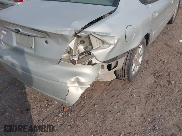 2005 Ford Taurus SEL with VIN 1FAFP56U45A296404, listed as a IAAI auction lot 41783220 with Not Provided miles and . Bid and sale history available at DreamBid. Image 6.