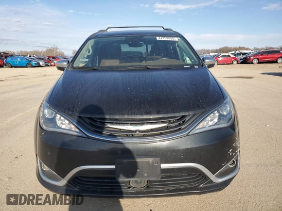 2018 Chrysler Pacifica Hybrid Limited with VIN 2C4RC1N7XJR230386, listed as a Copart auction lot 47252655 with 99,109 mi miles and Salvage title. Bid and sale history available at DreamBid. Image 5.