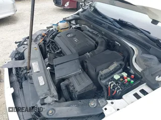 2014 Volkswagen Jetta SE z VIN 3VWD17AJ8EM211169, wystawiony jako IAAI lot #41978416 z przebiegiem 141 545 mil mil oraz . Historia ofert i sprzedaży dostępna na DreamBid. Obrazek 10.