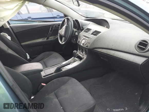 2011 Mazda 3 i Sport with VIN JM1BL1UG6B1438502, listed as a IAAI auction lot 41950959 with 131,856 mi miles and . Bid and sale history available at DreamBid. Image 5.