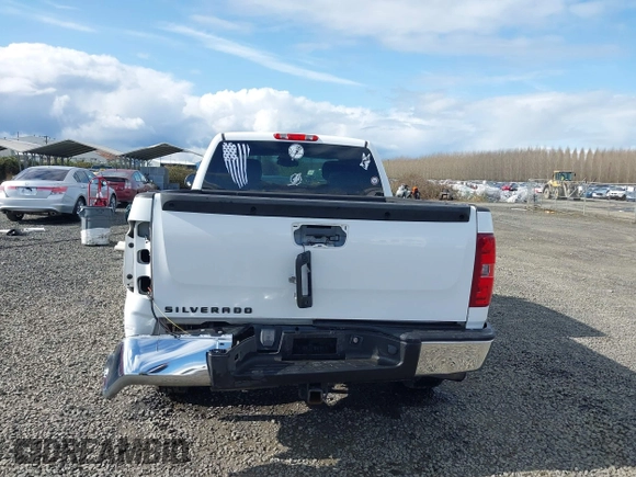 2013 Chevrolet Silverado 1500 LT with VIN 1GCRKSE72DZ375571, listed as a IAAI auction lot 41935839 with 81,696 mi miles and . Bid and sale history available at DreamBid. Image 16.