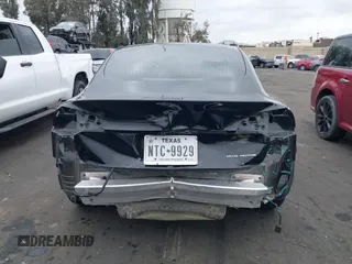 2020 Tesla Model 3 Long Range z VIN 5YJ3E1EB8LF790197, wystawiony jako IAAI lot #42053433 z przebiegiem 73 006 mil mil oraz . Historia ofert i sprzedaży dostępna na DreamBid. Obrazek 17.