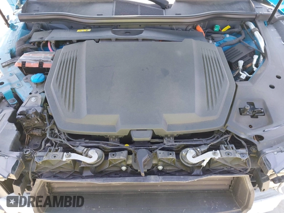 2019 Audi e-tron Prestige with VIN WA1VABGE1KB020498, listed as a IAAI auction lot 42663242 with 46,258 mi miles and . Bid and sale history available at DreamBid. Image 10.