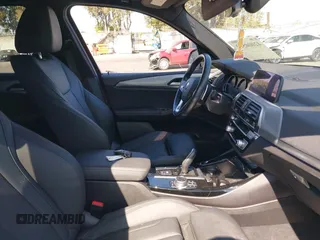 2021 BMW X3 sDrive30i z VIN 5UXTY3C09M9G57711, wystawiony jako IAAI lot #42000500 z przebiegiem 31 312 mil mil oraz . Historia ofert i sprzedaży dostępna na DreamBid. Obrazek 5.