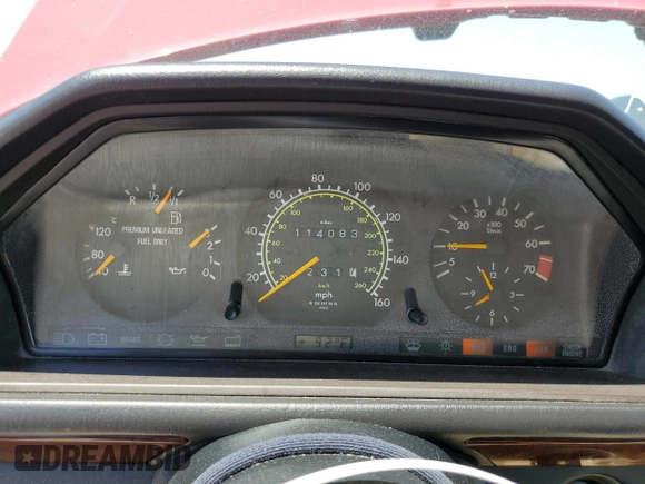 1995 Mercedes-Benz E 320 with VIN WDBEA66E3SC260806, listed as a Copart auction lot 55919665 with 114,083 mi miles and Salvage Title. Bid and sale history available at DreamBid. Image 9.
