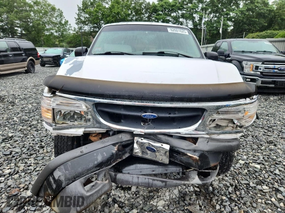 1997 Ford Explorer with VIN 1FMCU24E4VUA33730, listed as a Copart auction lot 62601625 with 100,600 mi miles and Clean title. Bid and sale history available at DreamBid. Image 5.