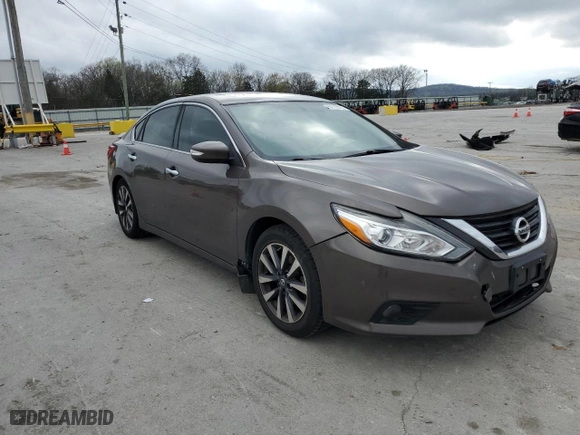 2017 Nissan Altima 2.5 SL with VIN 1N4AL3AP3HC272292, listed as a Copart auction lot 51112775 with 141,572 mi miles and Salvage Title. Bid and sale history available at carsss.com. Image 4.