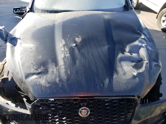 2021 Jaguar F-Pace S z VIN SADCJ2EX5MA672300, wystawiony jako Copart lot #84248744 z przebiegiem Nie podano mil oraz Szkoda całkowita • Salvage title. Historia ofert i sprzedaży dostępna na DreamBid. Obrazek 12.