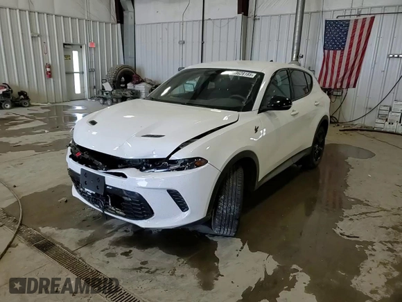2024 Dodge Hornet GT with VIN ZACNDFAN8R3A41935, listed as a Copart auction lot 59628185 with 4,750 mi miles and Salvage title. Bid and sale history available at DreamBid. Image 14.