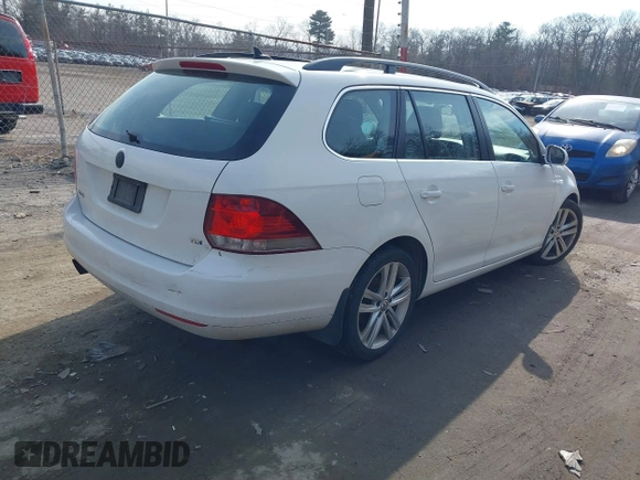 2012 Volkswagen Jetta TDI w/Sunroof & Nav с VIN 3VWPL7AJ6CM682905, выставлен на аукционе IAAI как лот 41714890 с пробегом 131 968 миль миль и . История ставок и продаж доступна на DreamBid. Изображение 4.