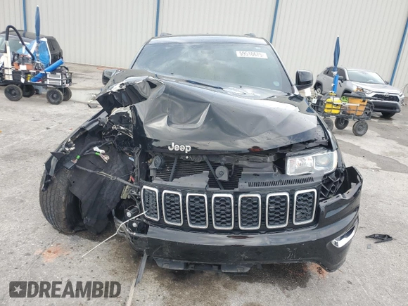 2020 Jeep Grand Cherokee Laredo E z VIN 1C4RJFAG7LC207815, wystawiony jako Copart lot #59510675 z przebiegiem 39 805 mil mil oraz Nie do naprawy • Non repairable. Historia ofert i sprzedaży dostępna na DreamBid. Obrazek 5.