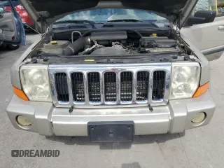 2007 Jeep Commander Sport with VIN 1J8HH48K87C501809, listed as a Copart auction lot 72325394 with 182,971 mi miles and Salvage Title. Bid and sale history available at carsss.com. Image 11.