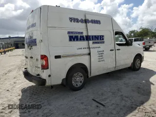 2018 Nissan NV Cargo S z VIN 1N6BF0LY5JN814574, wystawiony jako Copart lot #45818205 z przebiegiem 155 077 mil mil oraz Nie do naprawy. Historia ofert i sprzedaży dostępna na DreamBid. Obrazek 3.