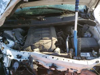 2018 Toyota Tundra SR with VIN 5TFUM5F1XJX075879, listed as a Copart auction lot 83666824 with 130,059 mi miles and Salvage title. Bid and sale history available at DreamBid. Image 12.
