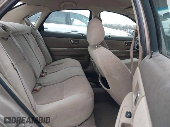 2002 Ford Taurus SES Standard with VIN 1FAFP55U52G135781, listed as a IAAI auction lot 41520037 with 196,207 mi miles. Bid and sale history available at carsss.com. Image 8.