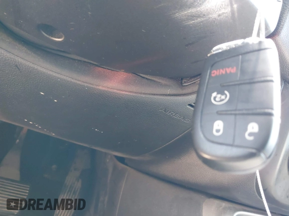 2018 Jeep Compass Sport with VIN 3C4NJCAB0JT124875, listed as a IAAI auction lot 41809953 with 136,018 mi miles. Bid and sale history available at carsss.com. Image 11.