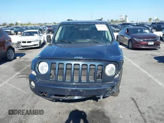 2007 Jeep Patriot Sport with VIN 1J8FF28W87D294692, listed as a IAAI auction lot 42236349 with 127,859 mi miles and . Bid and sale history available at DreamBid. Image 12.