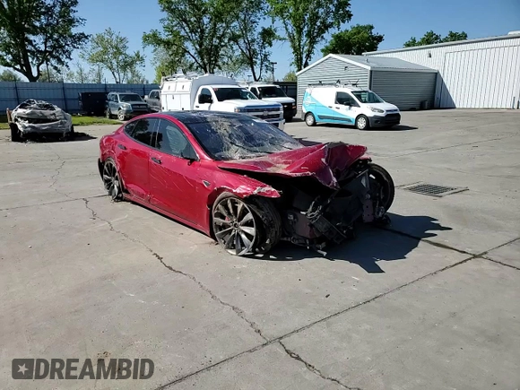 2016 Tesla Model S 90D with VIN 5YJSA1E44GF162393, listed as a Copart auction lot 51708825 with 173,880 mi miles and Salvage title. Bid and sale history available at DreamBid. Image 10.