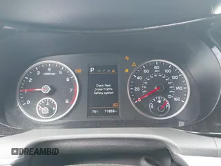 2022 Kia K5 GT-Line z VIN 5XXG64J23NG156401, wystawiony jako IAAI lot #42051123 z przebiegiem 71 853 mil mil oraz . Historia ofert i sprzedaży dostępna na DreamBid. Obrazek 7.