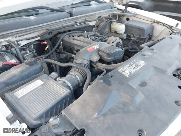 2007 Chevrolet Silverado 1500 LT w/1LT with VIN 1GCEC19J47Z510694, listed as a IAAI auction lot 41474581 with 186,066 mi miles. Bid and sale history available at carsss.com. Image 10.