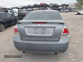 2007 Ford Fusion SE with VIN 3FAHP07197R208598, listed as a IAAI auction lot 41966837 with 999,999 mi miles. Bid and sale history available at carsss.com. Image 17.
