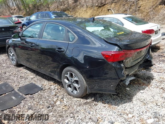 2021 Kia Forte LXS with VIN 3KPF24AD6ME307117, listed as a IAAI auction lot 42204377 with 52,364 mi miles and . Bid and sale history available at DreamBid. Image 3.