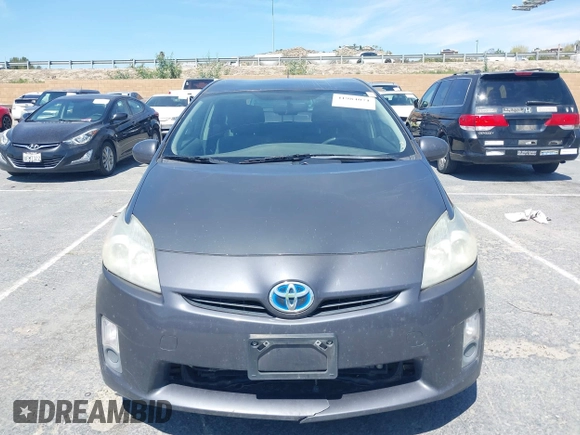 2011 Toyota Prius I with VIN JTDKN3DU5B0250166, listed as a IAAI auction lot 41984071 with 263,991 mi miles. Bid and sale history available at carsss.com. Image 12.