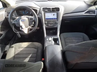 2020 Ford Fusion SE with VIN 3FA6P0H70LR241042, listed as a Copart auction lot 43900525 with 113,974 mi miles and Clean Title. Bid and sale history available at carsss.com. Image 8.