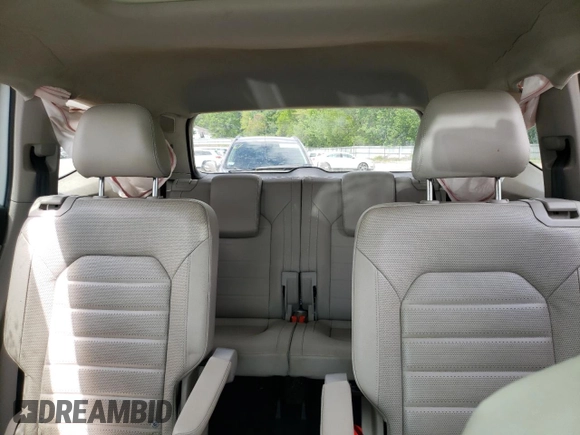 2021 Volkswagen Atlas SEL Premium R-Line with VIN 1V2FR2CA3MC550747, listed as a Copart auction lot 57286075 with Not provided miles and Salvage title. Bid and sale history available at DreamBid. Image 10.