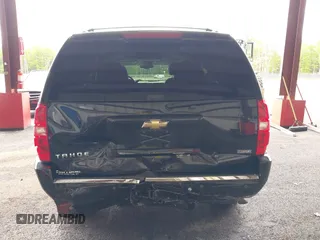 2009 Chevrolet Tahoe LTZ z VIN 1GNFK330X9R219064, wystawiony jako IAAI lot #42261154 z przebiegiem 125 511 mil mil oraz . Historia ofert i sprzedaży dostępna na DreamBid. Obrazek 16.