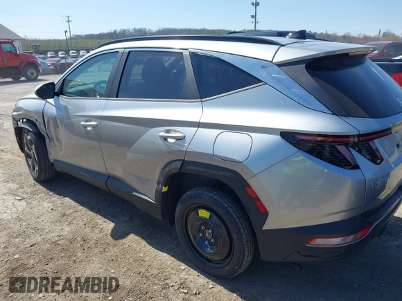 2022 Hyundai Tucson SEL with VIN 5NMJCCAE4NH078991, listed as a IAAI auction lot 41990599 with 37,384 mi miles and . Bid and sale history available at DreamBid. Image 3.