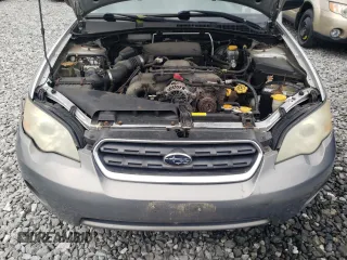 2007 Subaru Legacy Outback with VIN 4S4BP61C777331638, listed as a Copart auction lot 61790415 with 184,595 mi miles and Clean title. Bid and sale history available at DreamBid. Image 11.