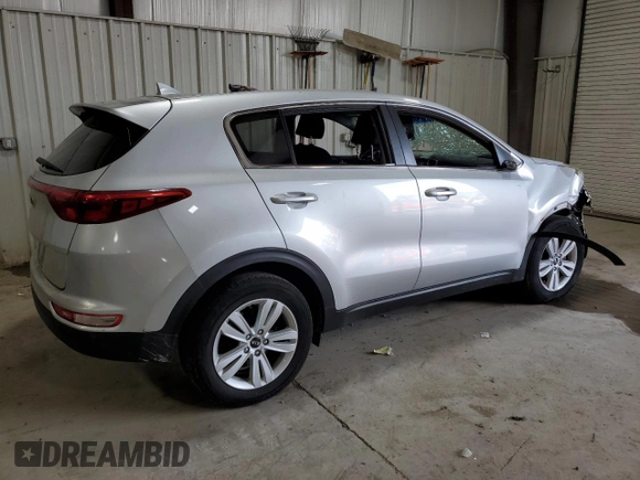 2018 Kia Sportage LX with VIN KNDPM3AC4J7375184, listed as a Copart auction lot 62231484 with 124,179 mi miles and Salvage Title. Bid and sale history available at carsss.com. Image 3.