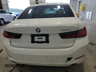 2024 BMW 3 Series 330e with VIN 3MW39FF06R8E71857, listed as a Copart auction lot 71758854 with 0 mi miles and Clean Title. Bid and sale history available at carsss.com. Image 6.