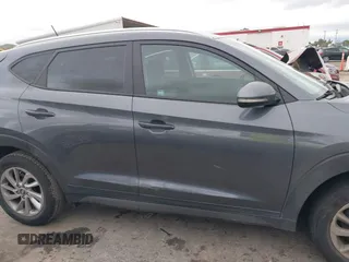 2016 Hyundai Tucson Sport with VIN KM8J33A20GU026691, listed as a IAAI auction lot 41496129 with 111,958 mi miles. Bid and sale history available at carsss.com. Image 13.