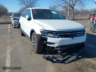 2021 Volkswagen Tiguan S with VIN 3VV1B7AX0MM019574, listed as a IAAI auction lot 41705274 with 46,175 mi miles. Bid and sale history available at carsss.com. Image 6.