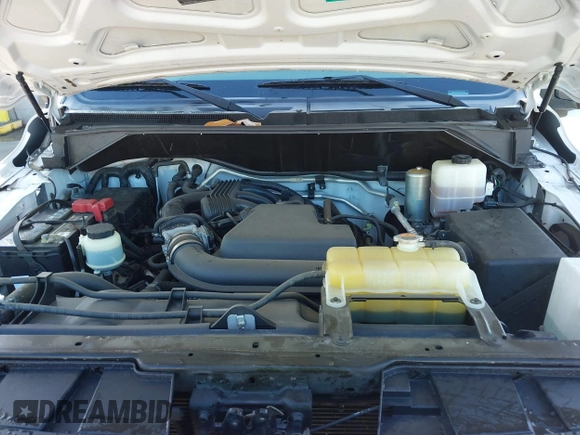 2018 Nissan NV Cargo S z VIN 1N6BF0KM4JN814628, wystawiony jako IAAI lot #42282183 z przebiegiem 128 289 mil mil oraz . Historia ofert i sprzedaży dostępna na DreamBid. Obrazek 10.