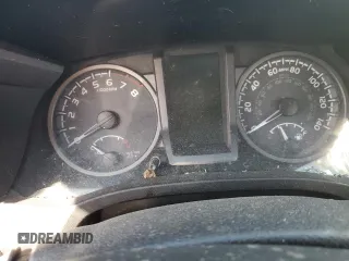 2019 Toyota Tacoma SR с VIN 5TFCZ5AN1KX192372, выставлен на аукционе Copart как лот 53275825 с пробегом Не указан миль и Чистый • Clean title. История ставок и продаж доступна на DreamBid. Изображение 9.