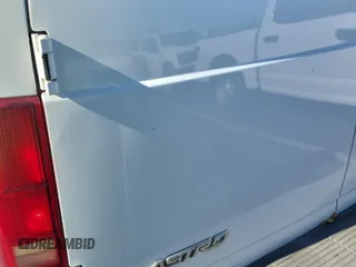 2004 Chevrolet Astro Cargo z VIN 1GCDM19X34B106870, wystawiony jako IAAI lot #42398500 z przebiegiem 274 076 mil mil oraz . Historia ofert i sprzedaży dostępna na DreamBid. Obrazek 27.