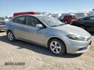 2015 Dodge Dart SXT z VIN 1C3CDFBB1FD279161, wystawiony jako Copart lot #71753354 z przebiegiem 127 391 mil mil oraz Czysty tytuł • Clean title. Historia ofert i sprzedaży dostępna na DreamBid. Obrazek 4.
