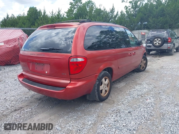 2005 Dodge Caravan SXT with VIN 2D4GP44L45R481294, listed as a IAAI auction lot 42772909 with 82,341 mi miles and . Bid and sale history available at DreamBid. Image 4.