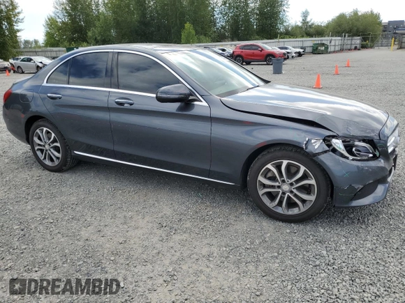 2016 Mercedes-Benz C 300 Luxury with VIN 55SWF4KB6GU136545, listed as a Copart auction lot 63806425 with 41,403 mi miles and Salvage title. Bid and sale history available at DreamBid. Image 4.