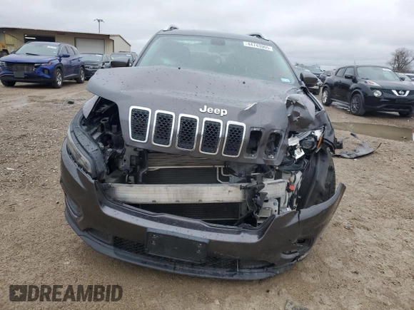 2020 Jeep Cherokee Latitude Plus with VIN 1C4PJLLB0LD605854, listed as a Copart auction lot 44743905 with 112,637 mi miles and Salvage Title. Bid and sale history available at carsss.com. Image 5.