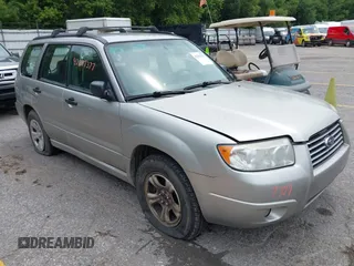 2007 Subaru Forester X with VIN JF1SG63617H723770, listed as a IAAI auction lot 42797377 with 324,868 mi miles and . Bid and sale history available at DreamBid. Image 1.